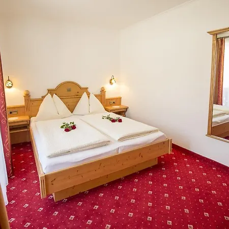 Апартаменты Flachauer Bergkristall